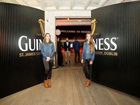 pop-up store